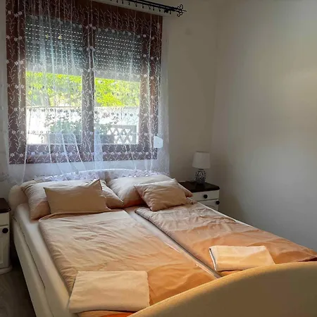 Appartamento Apartment In Balatonbereny - Balaton 18046 Balatonberény
