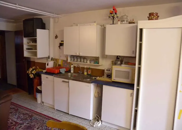 In - Balaton 18046 * Balatonberény