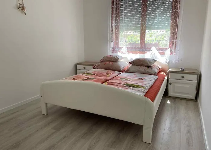 Apartment In - Balaton 18046 *